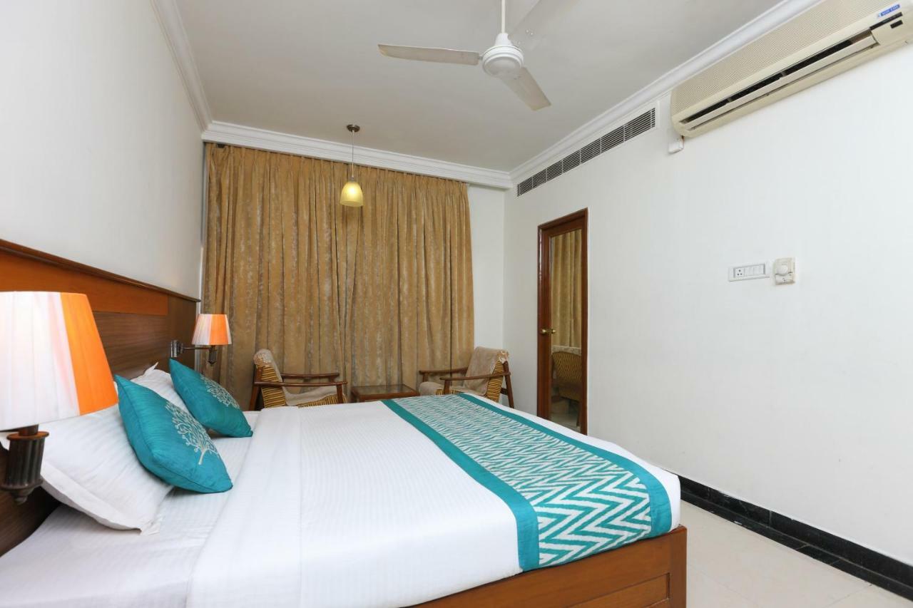 Oyo 1081 Hotel Sindhu International Tirupati Exterior foto
